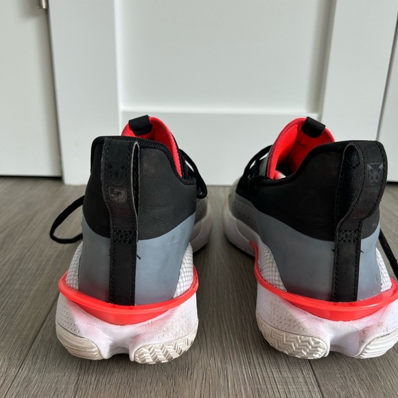 Under Armour HOVR Havoc 3 Basketball Shoes - Picture 5 of 7